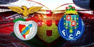 Benfica ou FC Porto: quem vence o primeiro troféu da época? - SIC Notícias