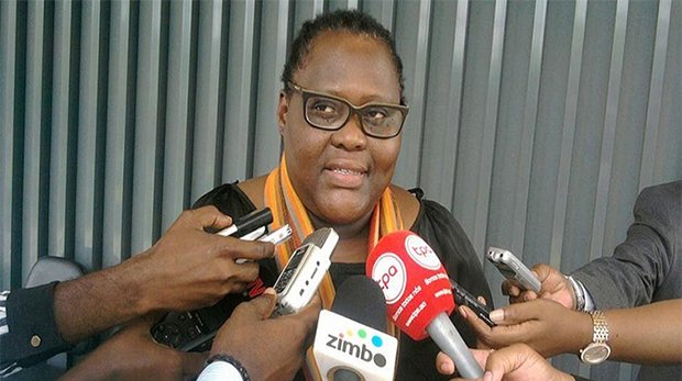 Jornal de Angola - Notícias - Comissão da Carteira e Ética alarga prazo de  inscrição dos Jornalista